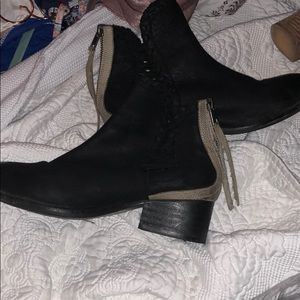 rebel boots